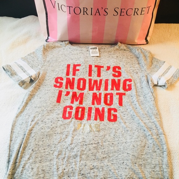 Pink VS T-shirt - Picture 2 of 2